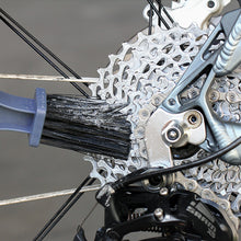 Load image into Gallery viewer, Motorcycle Bicycle Chain Clean Brush Surrounded By Cleaning Washer Gear Brush Decontamination Scrubber For Road Cycling Clean Kit