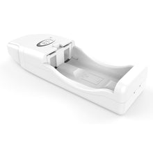 Load image into Gallery viewer, BTY-V823 Smart Ni-MH Ni-CD AA AAA 1.2v USB Battery Charger rechargeable battery charger aa aaa