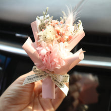 Load image into Gallery viewer, Creative Car Air Outlet Perfume Decoration Car Immortal Dried Bouquet Small Fresh Air Conditioning Mouth Fragrance Clip