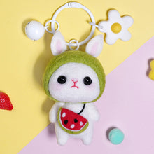 Load image into Gallery viewer, Non-Finished Lovely DIY Wool Felt Keychain Accessrioes for Needle Material Pack for Kids Beginner Valentine's Day Gifts