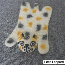 Load image into Gallery viewer, Cute Animal Wool Felt Coaster Cartoon Style Tea Coaster Cup Mat Coffee Mug Pad ChristmaChristmas Gift Kitchen Table Decor