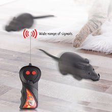 Load image into Gallery viewer, Cat Remote Control Mouse Toy Funny Simulation Mouse Electric Toys Funny Cat Pet Toy with Remote Control Pet Toys Cat Toys