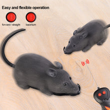 Load image into Gallery viewer, Cat Remote Control Mouse Toy Funny Simulation Mouse Electric Toys Funny Cat Pet Toy with Remote Control Pet Toys Cat Toys