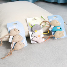 Load image into Gallery viewer, 3pcs/lot Mix Pet Catnip Mouse Cats Toys Chewing Biting Teething Plush Toys Kitten Playing Mice Toys Pet Supplies