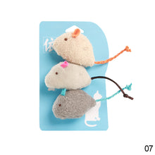Load image into Gallery viewer, 3pcs/lot Mix Pet Catnip Mouse Cats Toys Chewing Biting Teething Plush Toys Kitten Playing Mice Toys Pet Supplies