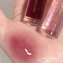 Load image into Gallery viewer, Transparent Crystal Jelly Lipgloss Shiny Clear Mirror Moisturizing Glitter Liquid Lipstick Lip Oil Fruit Taste Lip Tint