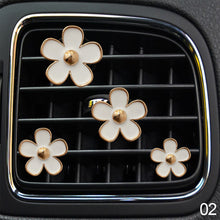 Load image into Gallery viewer, 4Pcs/Set Car Outlet Vent Perfume Clips Freshener Air Conditioning Aromatherapy Small Daisy Interior Decoration Supplies