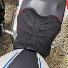 Load image into Gallery viewer, Motorcycle Seat Cushion Breathable Air Pad Cover Anti Slip Sunscreen Seat Cover Shock Absorption