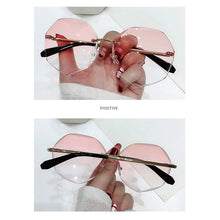 Load image into Gallery viewer, Metal Frameless Sunglasses Fashion Simple Polygonal Sunglasses UV Protection Outdoor Sunglasses For Women