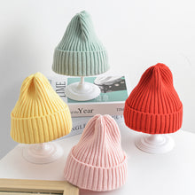 Load image into Gallery viewer, Children Knitted Hat Candy Color Knitted Hat Autumn and Winter Warm Knitted Hat Comfortable Breathable Knitted Hat for Kids