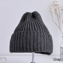 Load image into Gallery viewer, Children Knitted Hat Candy Color Knitted Hat Autumn and Winter Warm Knitted Hat Comfortable Breathable Knitted Hat for Kids