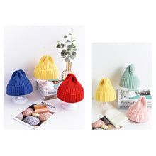 Load image into Gallery viewer, Children Knitted Hat Candy Color Knitted Hat Autumn and Winter Warm Knitted Hat Comfortable Breathable Knitted Hat for Kids