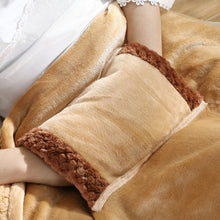Load image into Gallery viewer, 5V USB Electric Heating Flannel Blankets Multifunctional Portable Winter Warm Heating Blanket Pocket Safe Comfortable for Body