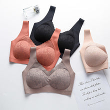 Load image into Gallery viewer, Women Lace Traceless Underwear Gathered Without Underwire Bra Soft Comfortable Solid Color Underwear