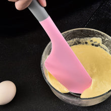 Load image into Gallery viewer, 34cm Cake Cream Spatula Non Stick Omelette Spatula Turner Butter Scraper Flour Mixing Baking Tool Heat Resistant Pastry Scraper