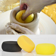 Load image into Gallery viewer, 5pcs Pottery Round Sponge Water Absorbent Sponge Sculpture Ceramics Modeling Tool Cleaning Accessories