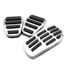 Load image into Gallery viewer, 2Pcs/3Pcs Stainless Steel Car Gas Brake Pedals Pads Cover for Nissan Qashqai J11 2014-2021 X-Trail Rogue T32 Sentra SR 2021 Kicks Altima 2019 Micra