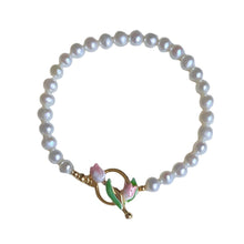Load image into Gallery viewer, Tulip Bracelet Temperament Versatile Pearl Tulip Bracelet Simple Jewelry Accessories for Women