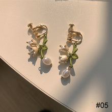 Load image into Gallery viewer, White Bell Orchid Earrings Bracelet Necklace Stylish Versatile Adjustable Bracelet Necklace Alloy Jewelry
