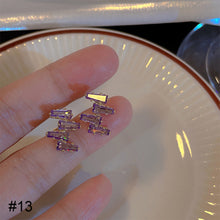 Load image into Gallery viewer, Fashion Vintage Earrings Niche Alloy Ear Studs Earrings Women Temperamental Earrings Jewelry Accessories