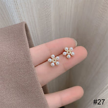 Load image into Gallery viewer, Versatile Niche Earrings Fashion Delicate Alloy Ear Studs Zircon Pearl Earrings Women Jewelry Accessories