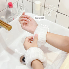 Load image into Gallery viewer, Women Spa Wristband Your Arms Soft to Touch for Yoga Running Face Wash Wristbands for Washing Face Spa Wrist Washband Microfiber Absorbent