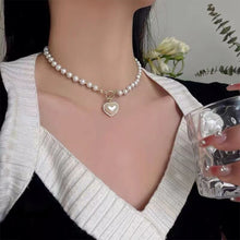 Load image into Gallery viewer, Pearl Love Pendant Necklace Retro Niche Alloy Pearl Necklace Clavicle Chain Versatile Jewelry for Women
