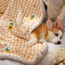 Load image into Gallery viewer, Thicken Soft Cat Bed Pet Mats Winter Cat Puppy Mat Blanket Pet Products Dog Bed For Small Large Dogs Carpet