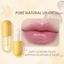 Load image into Gallery viewer, Day Night Lip Plumper Oil Clear Long Lasting Deep Moisturizing Lip Repair Reduce Lip Fine Line Care Lip Winter Cosmetics