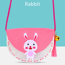 Load image into Gallery viewer, Children Handmade DIY Cloth Crossbody Bag Craft Kits Toy Non-woven Felt Bag Toys Montessori Aids Early Education for Kids Xmas Gift