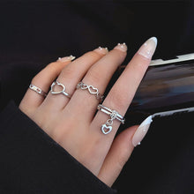 Load image into Gallery viewer, 4pcs/set Hollow Love Rings Simple Creative Rings Set Adjustable Alloy Rings Temperamental Jewelry Accessories for Women