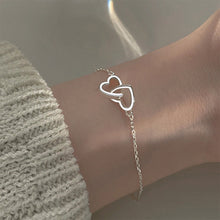 Load image into Gallery viewer, Double Heart-shaped Interlocking Bracelet Exquisite Small Love Bracelet Alloy Hand Jewelry Accessory