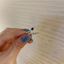 Load image into Gallery viewer, 2pcs/set Black Love Oil Dropping Rings Niche Opening Adjustable Rings Alloy Rings Set Jewelry Accessories