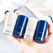 Load image into Gallery viewer, Lip Balms Moisturizing Refreshing Non-sticky Anti-Cracked Blue White Lip Treatment Makeup Anti-drying Hydration Stick Lip Care