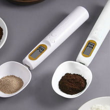 Load image into Gallery viewer, 2 Spoons 500g/0.1g Rechargeable Digital Kitchen Scale Set Portable Measuring Spoon Gram Electronic LCD Spoon Weight Volumn Food Scale Kitchen Gadgets Accessories
