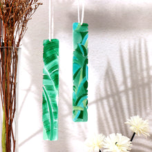 Load image into Gallery viewer, Silicone Bookmark Mold DIY Crystal Epoxy Resin Mold Leaves Cat's Claw Love Flower Rectangular Full Page Bookmark Silicone Mould
