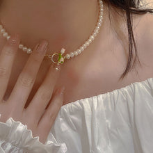 Load image into Gallery viewer, Hand-painted Pearl Tulip Necklace Beautiful Woman Fairy Temperament Small Crowd Design High-grade Sweet Neck Chain Collar