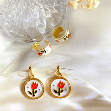 Load image into Gallery viewer, Silver Needle Retro Simple Tulip Flower Earrings Fashion Simple Light Luxury Earrings Women Elegant Earings Ear Studs