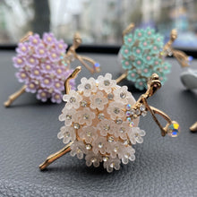 Load image into Gallery viewer, 4Pcs Car Air Conditioner Vent Daisy Perfume Clip Exquisite Decoration for for Girl Women's Car Accessories