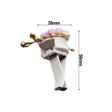 Load image into Gallery viewer, 4Pcs Car Air Conditioner Vent Daisy Perfume Clip Exquisite Decoration for for Girl Women's Car Accessories