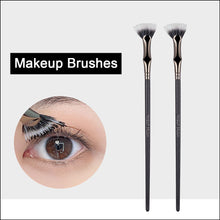 Load image into Gallery viewer, Fan-shaped Eyelash Brush Soft Bristle Angle Bend Eyelash Brush Makeup Brush Mascara Application Tool Beauty Tool
