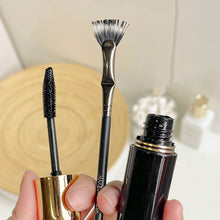 Load image into Gallery viewer, Fan-shaped Eyelash Brush Soft Bristle Angle Bend Eyelash Brush Makeup Brush Mascara Application Tool Beauty Tool
