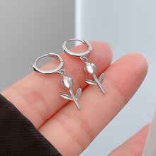 Load image into Gallery viewer, Exquisite Tulip Ear Buckle Earring Fashion Simple Flower Earring Jewelry Accessory Women Elegant Earing