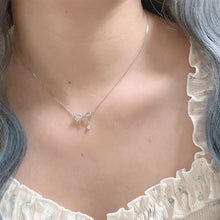 Load image into Gallery viewer, Bowknot Pendant Necklace Temperamental Simple Diamond Clavicle Chain Necklace Alloy Necklace Jewelry