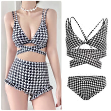 Load image into Gallery viewer, Thousand Bird Lattice Split Bikini Set Hot Spring Pool Beach Swimsuit Set Sexy And Pure Style