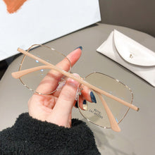 Load image into Gallery viewer, Fashion Large Frame Anti Blue Light Glasses Metal Frame Glasses Lightweight Comfortable Transparent Glasses For Women Men