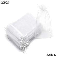 Load image into Gallery viewer, 20PCS Grape Fruit Protection Bags Garden Drawstring Netting Mesh Bags Anti-Bird For Plant Fruit Trees Organza Bags