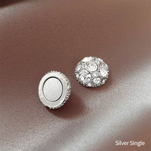 Load image into Gallery viewer, 1 Pair Magnetic Gold Silver Ear Clip Summer Magnetic Without Ear Hole Ear Stud Therapy Weight Loss Women Earrings Jewelry