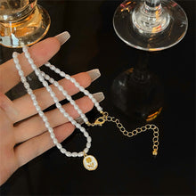 Load image into Gallery viewer, Rose Pendant Pearl Necklace Niche Temperamental Flower Pearl Necklace Clavicle Chain Jewelry Accessory