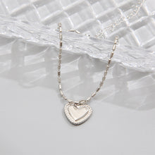 Load image into Gallery viewer, Love Pendant Bracelet Creative Niche Heart Shaped Bracelet Simple Alloy Hand Jewelry Accessory for Women